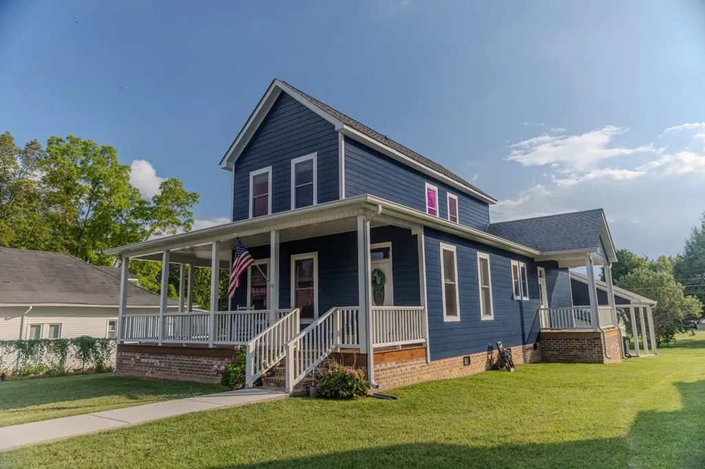 303 West Cleveland Avenue Monterey TN 38574