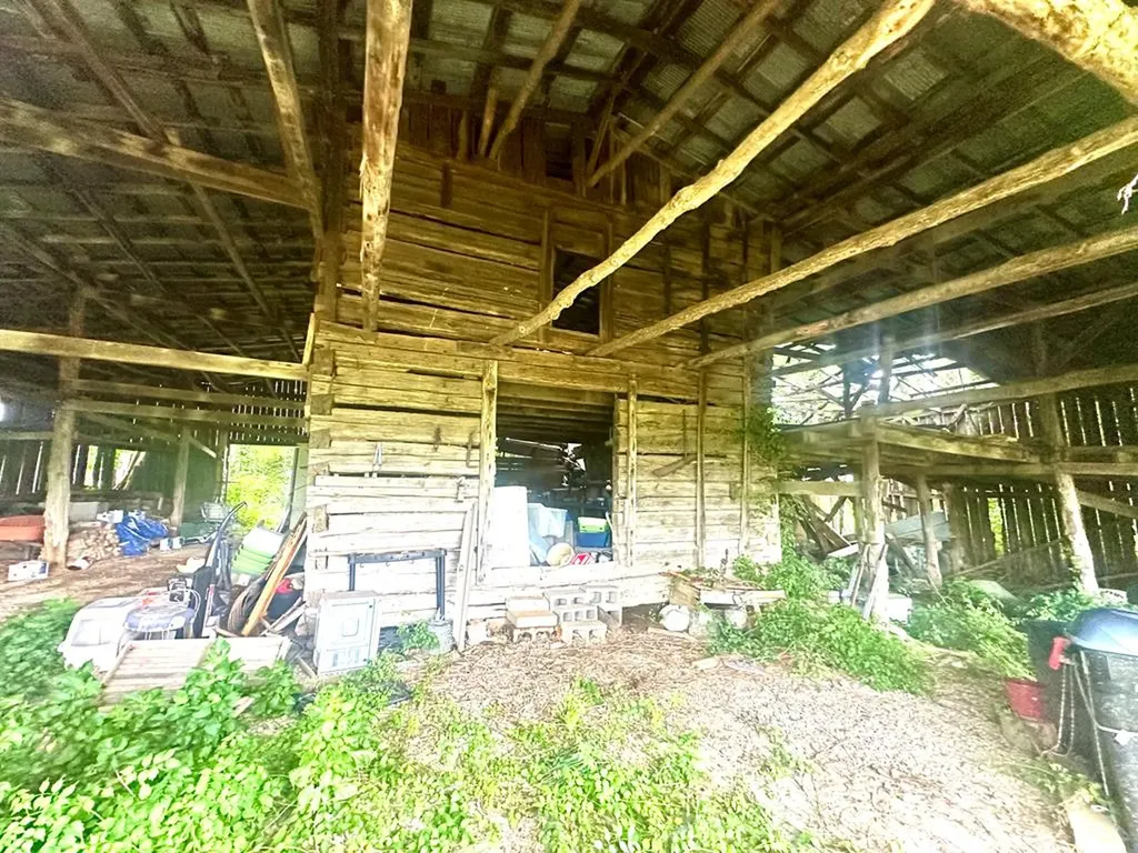 14 Alexander Lane Byrdstown TN 38549