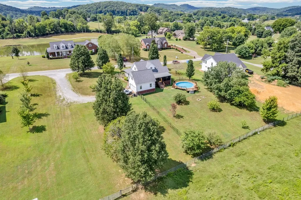 22 Fox Run Lane Carthage TN 37030