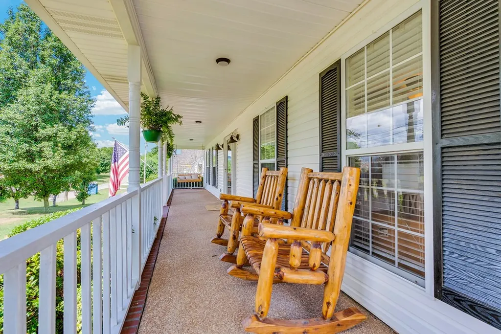 22 Fox Run Lane Carthage TN 37030