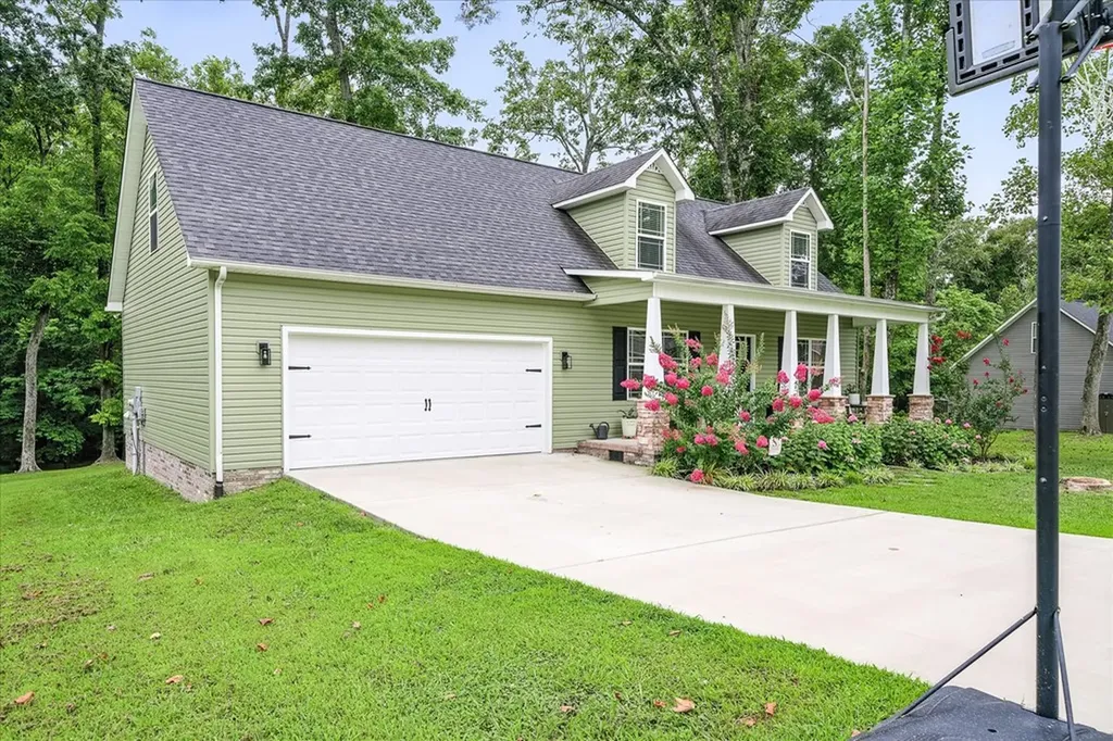 135 Rachelle Place Baxter TN 38544