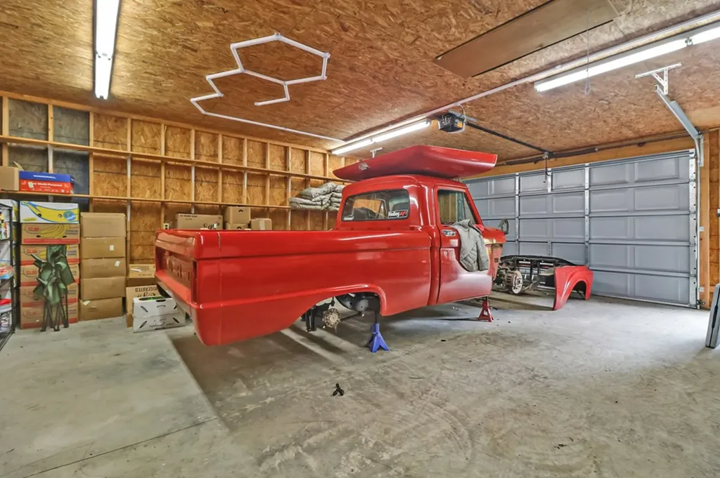 2471 Rugby Pike Jamestown TN 38556