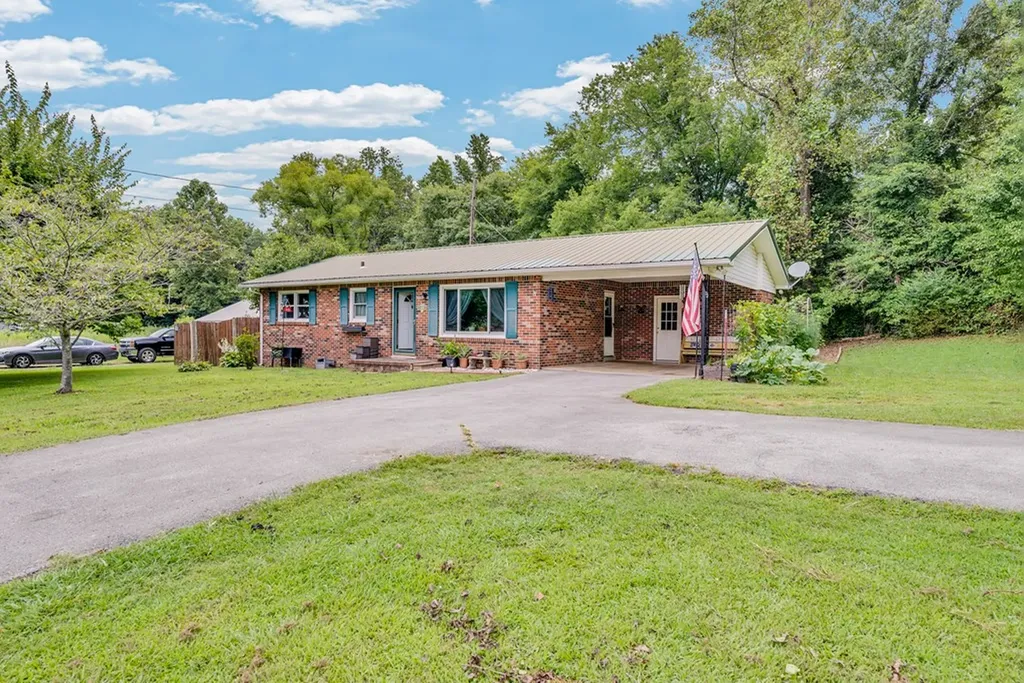 309 Pippin Road Cookeville TN 38501