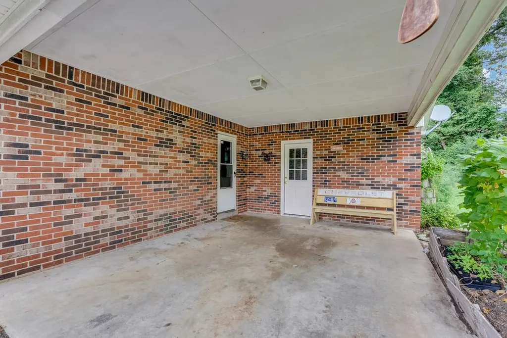 309 Pippin Road Cookeville TN 38501