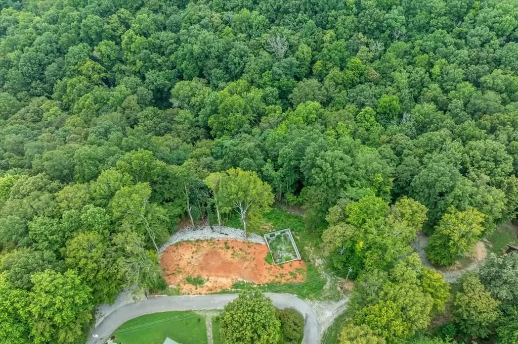 29/30 Osprey Lane Byrdstown TN 38549