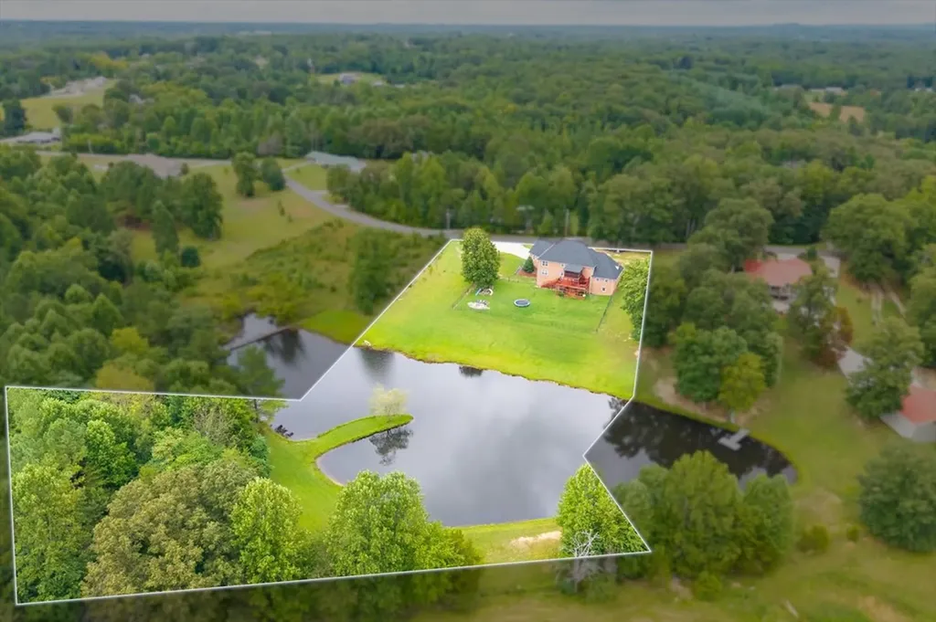 4100 River Road Baxter TN 38544