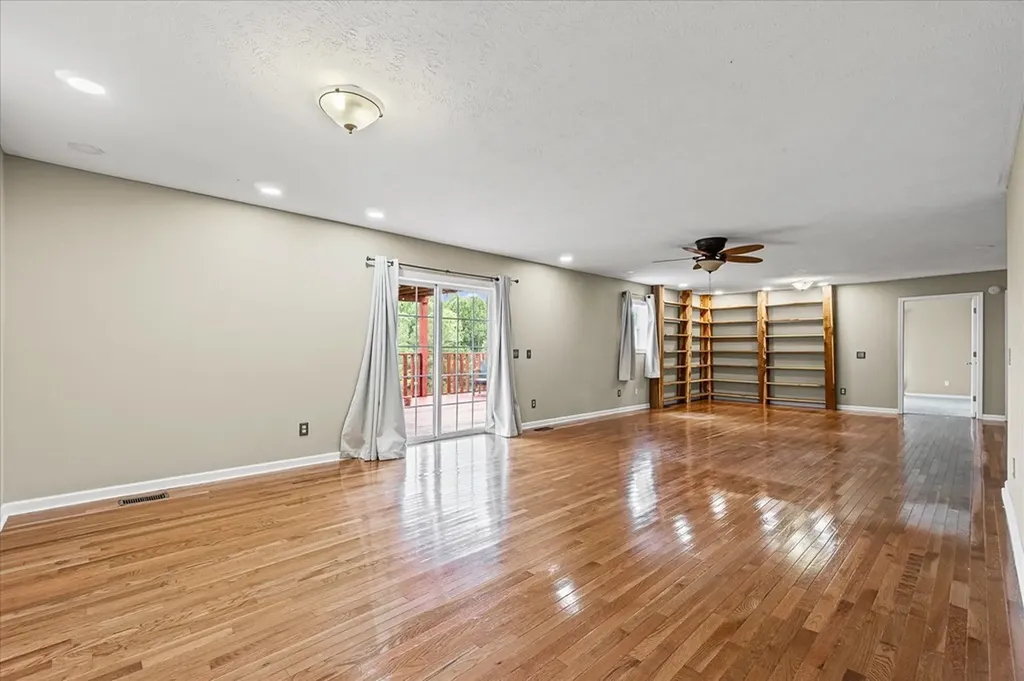 4100 River Road Baxter TN 38544