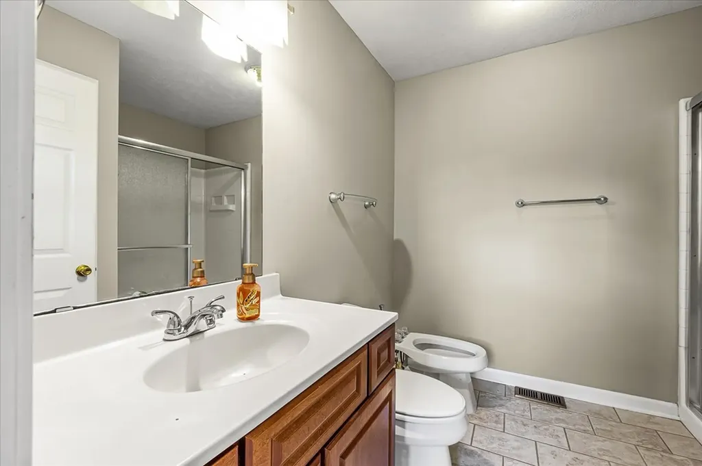 4100 River Road Baxter TN 38544