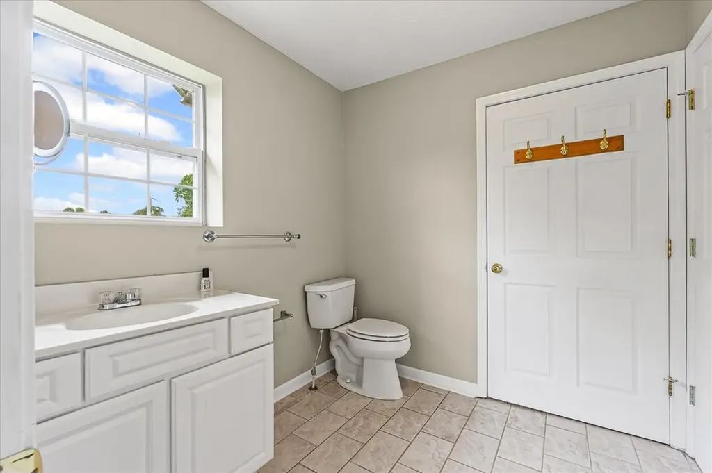 4100 River Road Baxter TN 38544