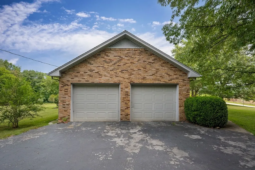 1411 Bunker Hill Road Cookeville TN 38506