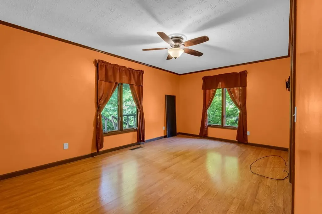 629 Julia Drive Cookeville TN 38506