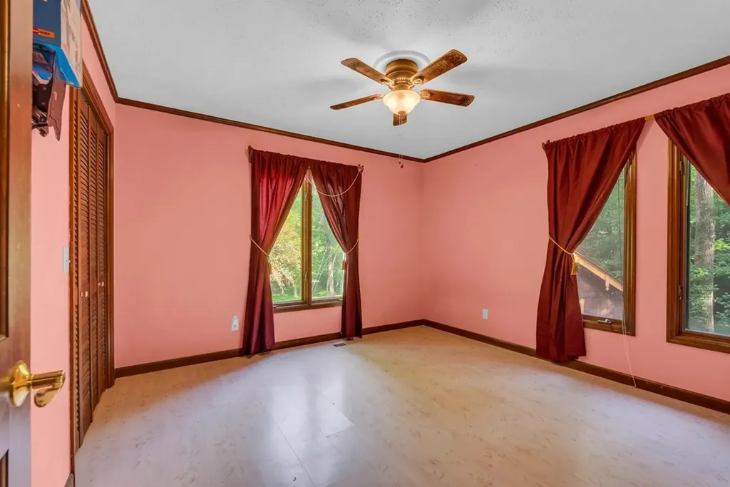 629 Julia Drive Cookeville TN 38506