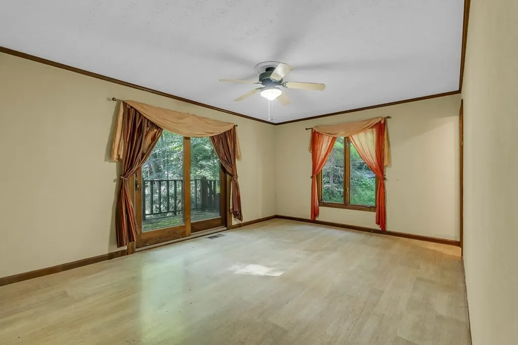 629 Julia Drive Cookeville TN 38506