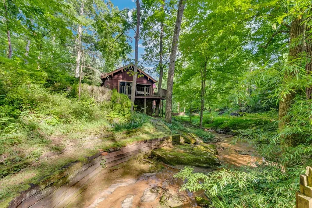 629 Julia Drive Cookeville TN 38506