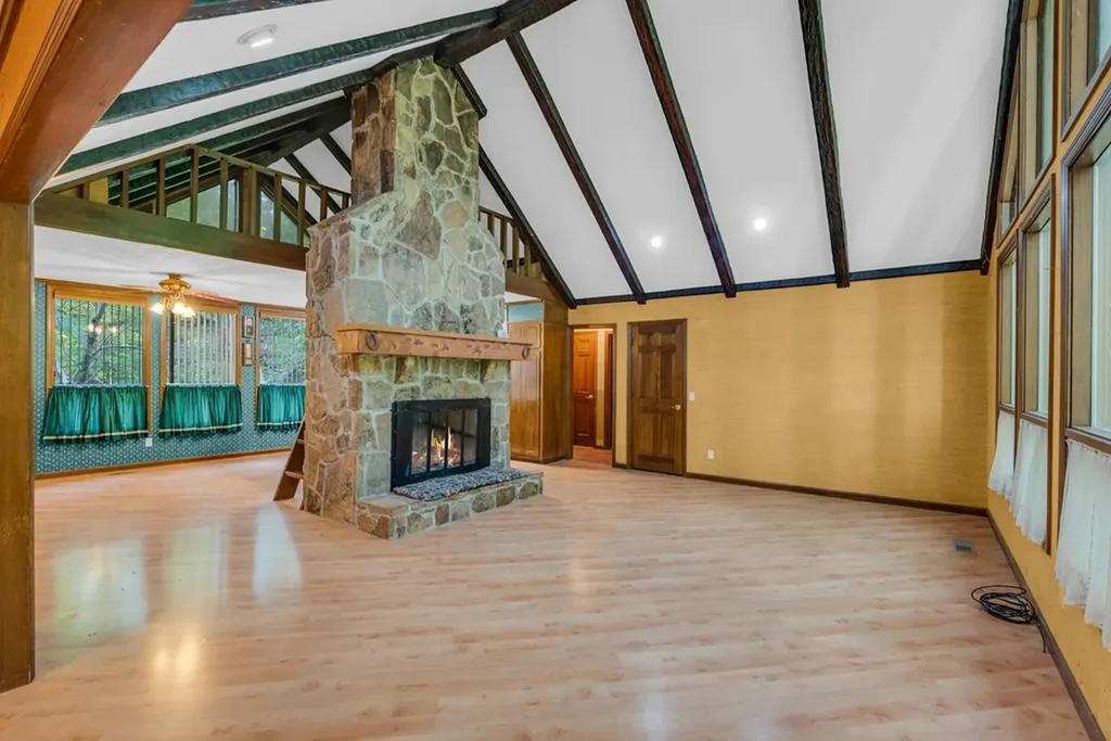 629 Julia Drive Cookeville TN 38506