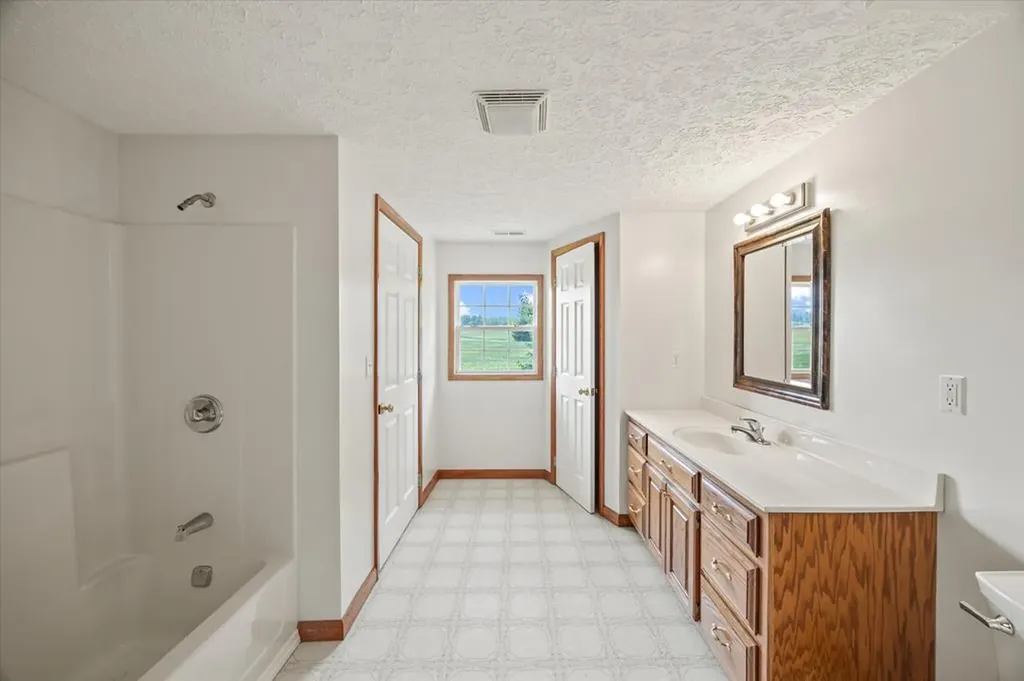 1619 Willow Grove Highway Monroe TN 38573