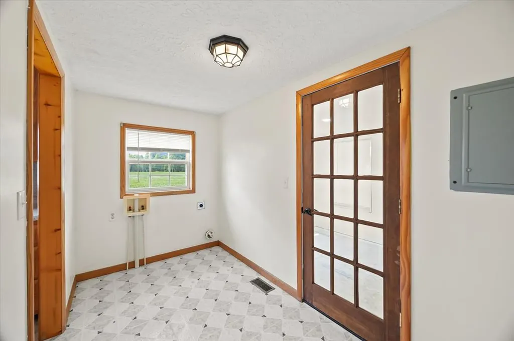 1619 Willow Grove Highway Monroe TN 38573