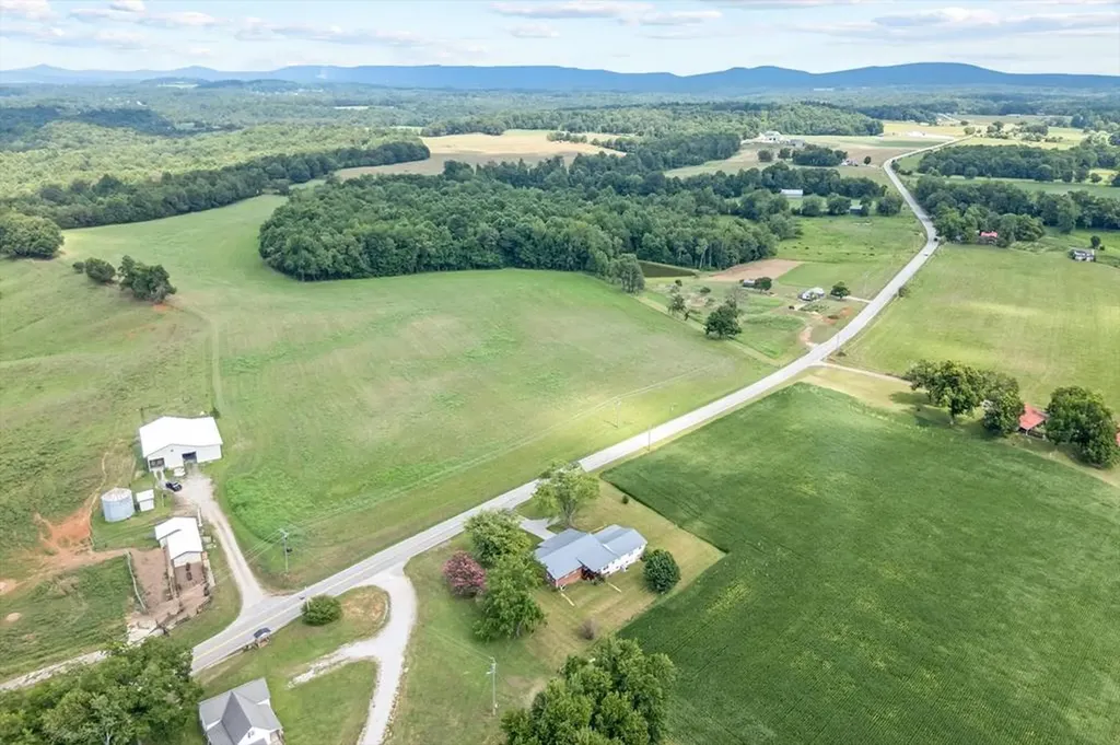 1619 Willow Grove Highway Monroe TN 38573