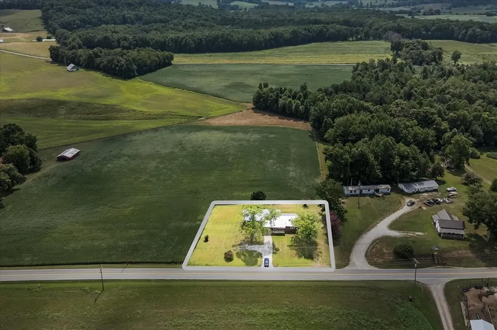 1619 Willow Grove Highway Monroe TN 38573