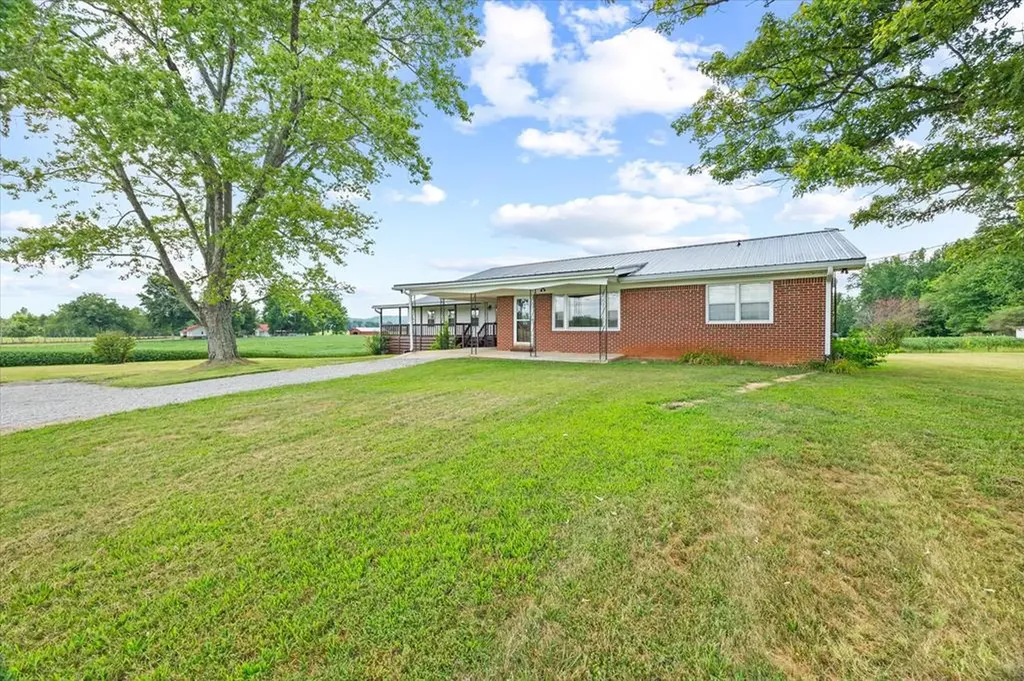 1619 Willow Grove Highway Monroe TN 38573