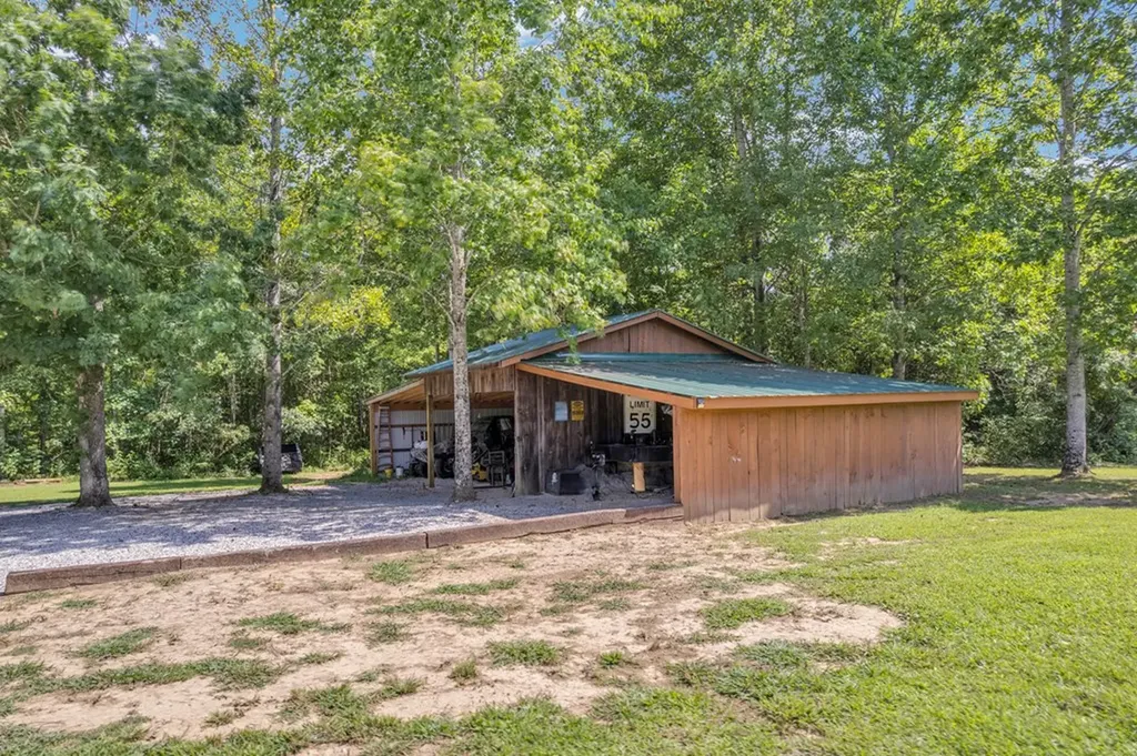 150 Soak Creek Lane Grandview TN 37337