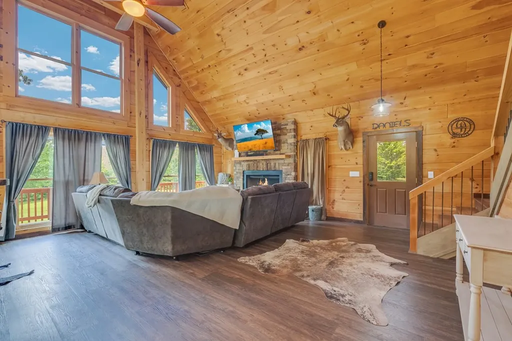 150 Soak Creek Lane Grandview TN 37337