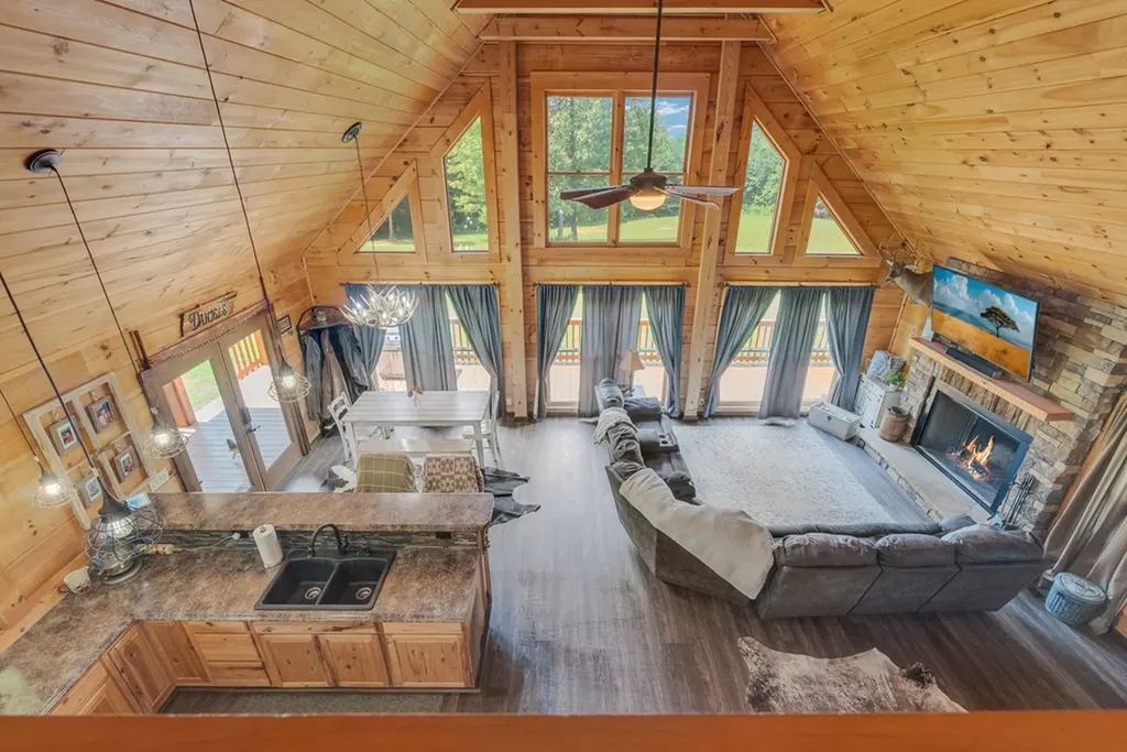 150 Soak Creek Lane Grandview TN 37337