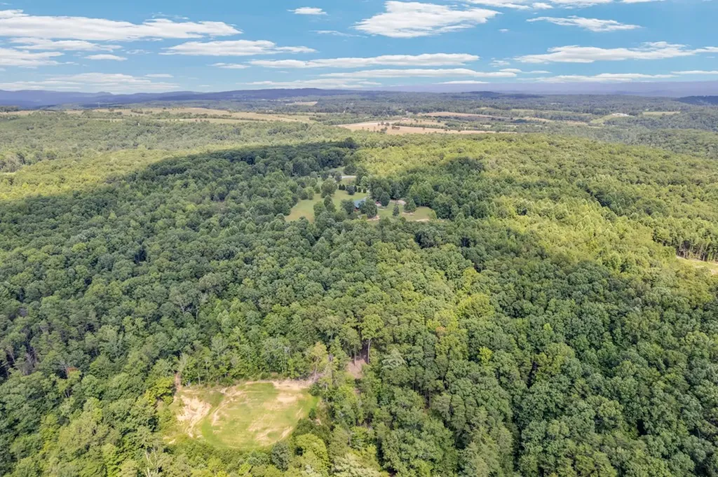 150 Soak Creek Lane Grandview TN 37337