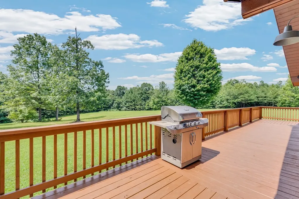 150 Soak Creek Lane Grandview TN 37337