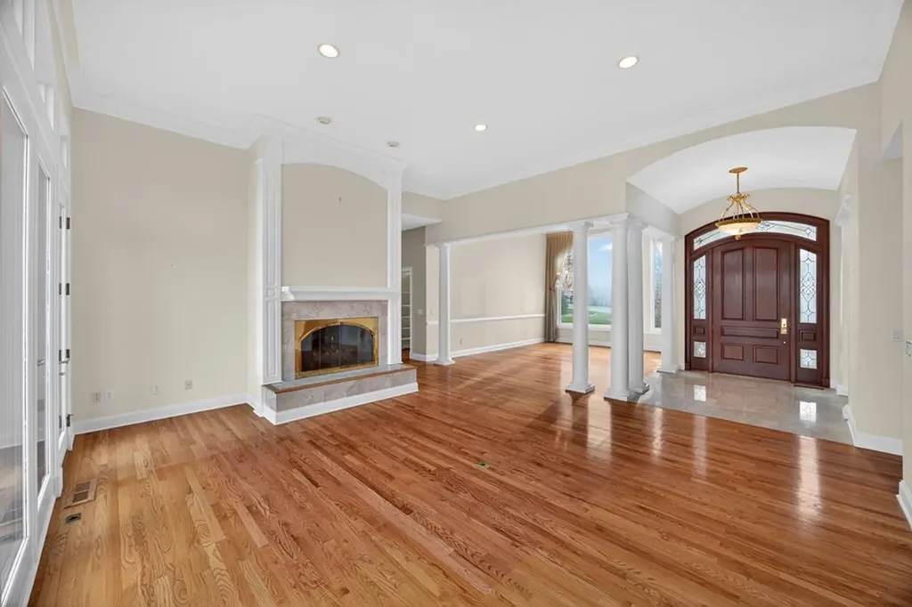 31 Markham Terrace Crossville TN 38558