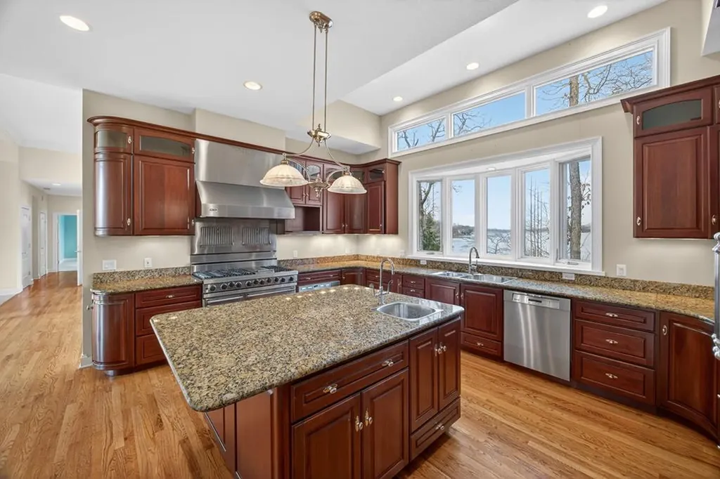 31 Markham Terrace Crossville TN 38558