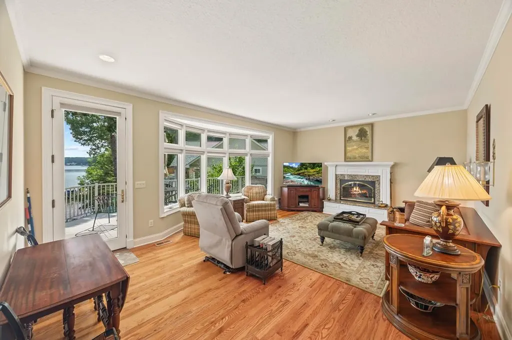 31 Markham Terrace Crossville TN 38558