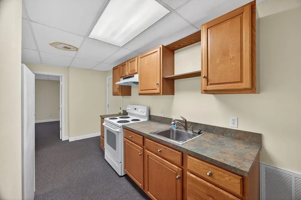 31 Markham Terrace Crossville TN 38558