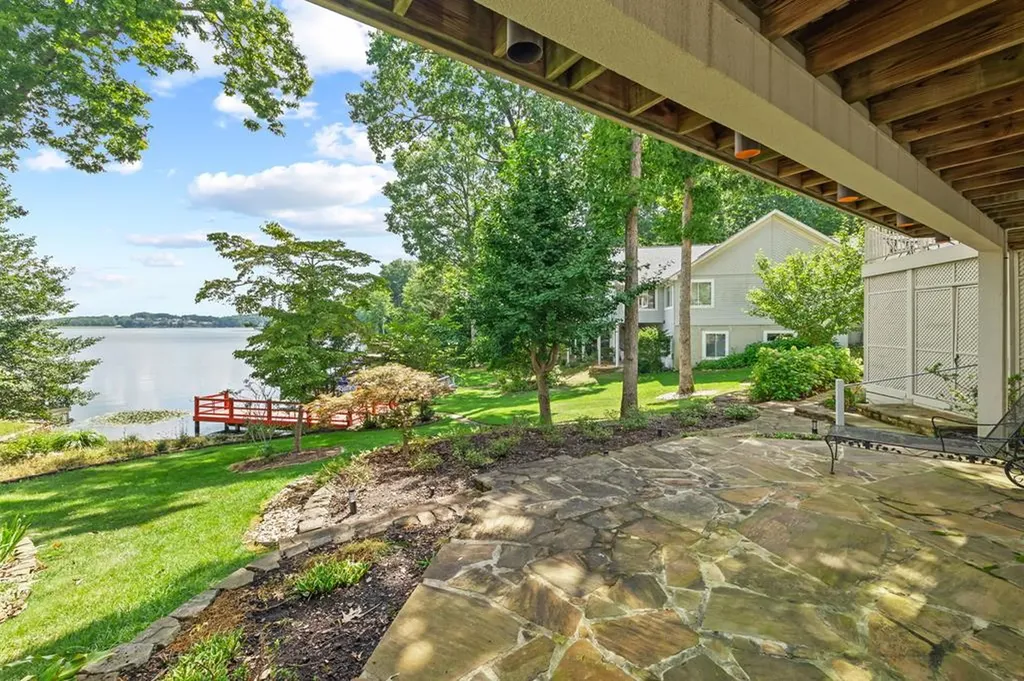 31 Markham Terrace Crossville TN 38558