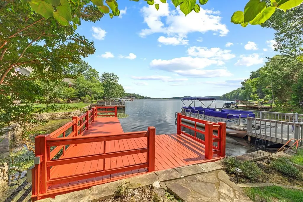 31 Markham Terrace Crossville TN 38558