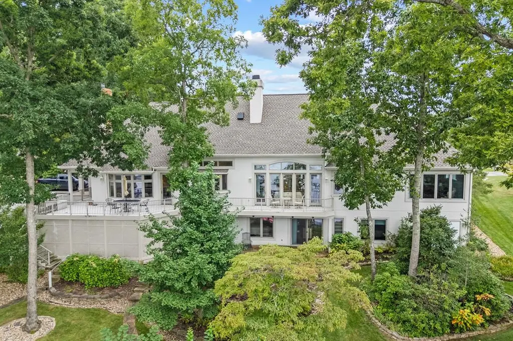 31 Markham Terrace Crossville TN 38558