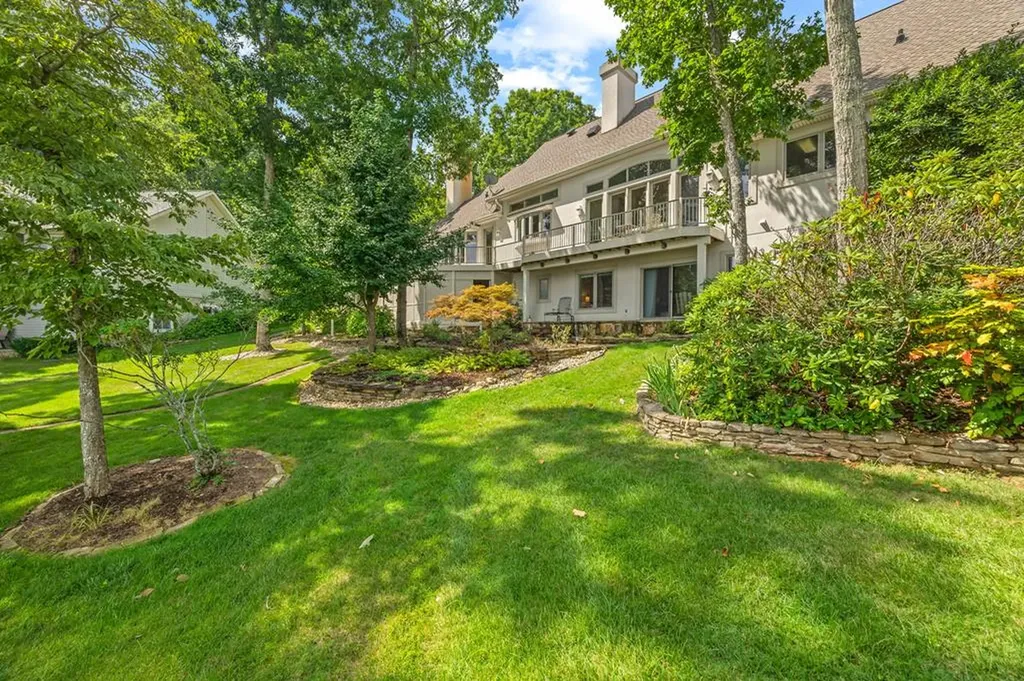 31 Markham Terrace Crossville TN 38558