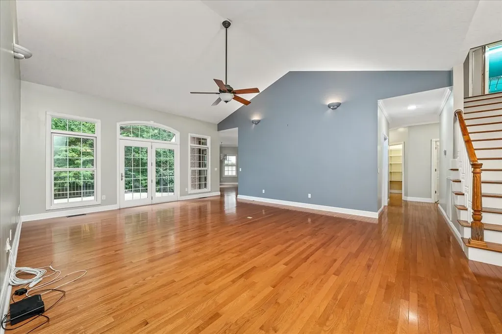 172 Sandpiper Loop Crossville TN 38555