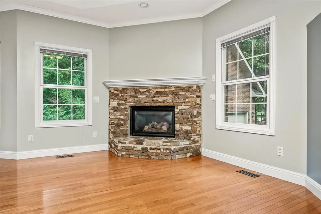 172 Sandpiper Loop Crossville TN 38555