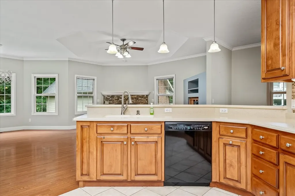 172 Sandpiper Loop Crossville TN 38555