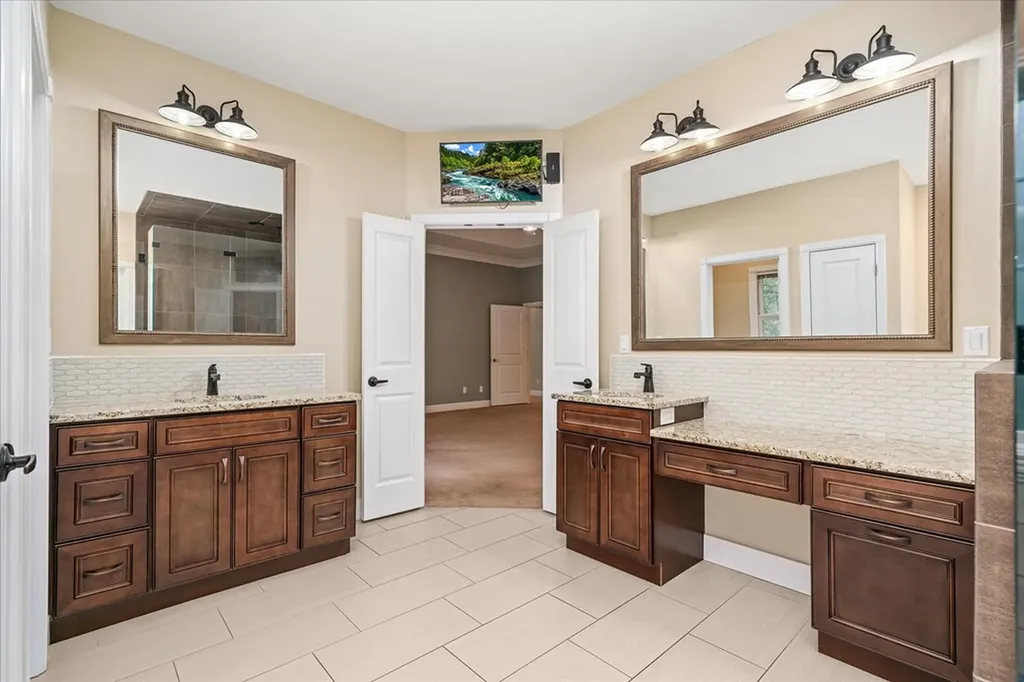 172 Sandpiper Loop Crossville TN 38555