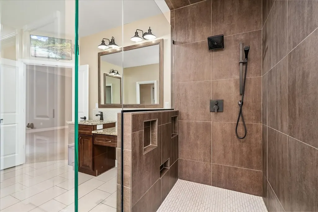 172 Sandpiper Loop Crossville TN 38555