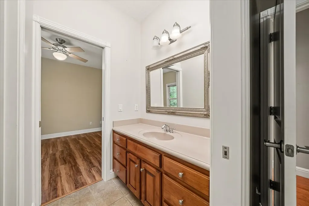 172 Sandpiper Loop Crossville TN 38555