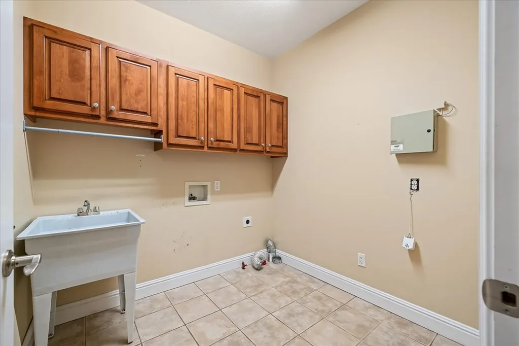 172 Sandpiper Loop Crossville TN 38555