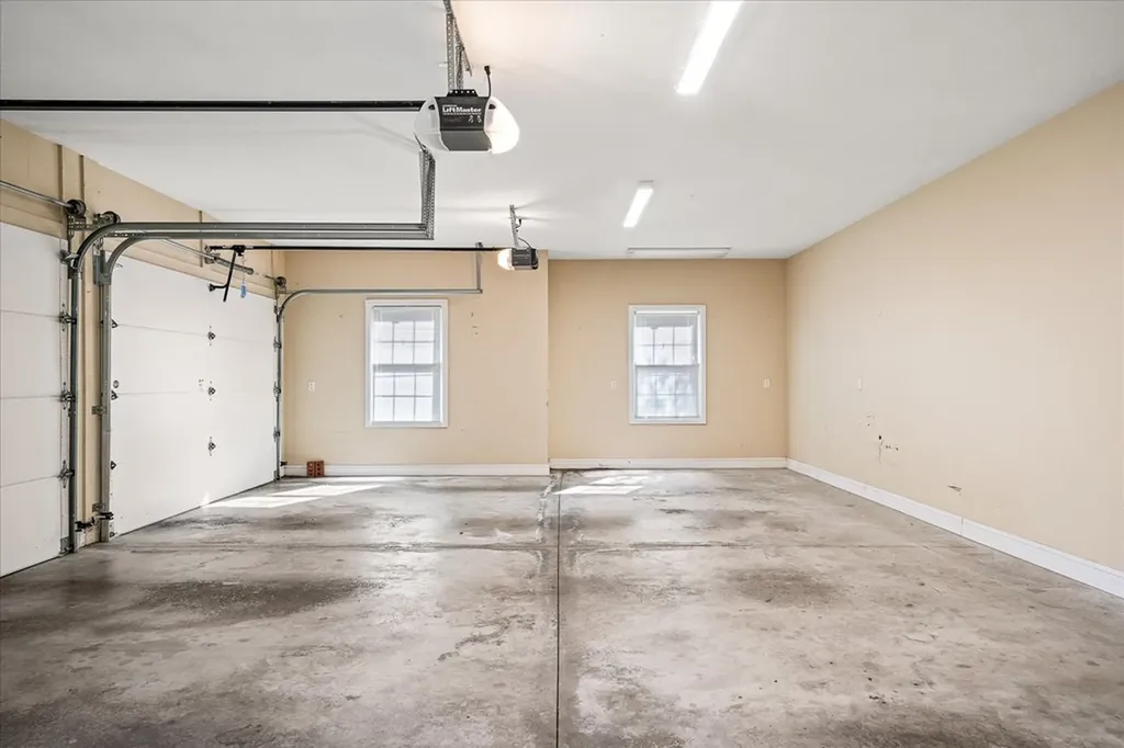 172 Sandpiper Loop Crossville TN 38555