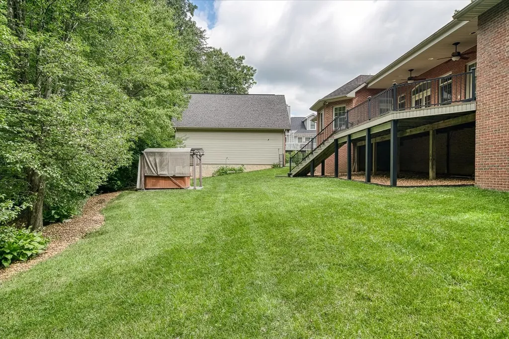 172 Sandpiper Loop Crossville TN 38555