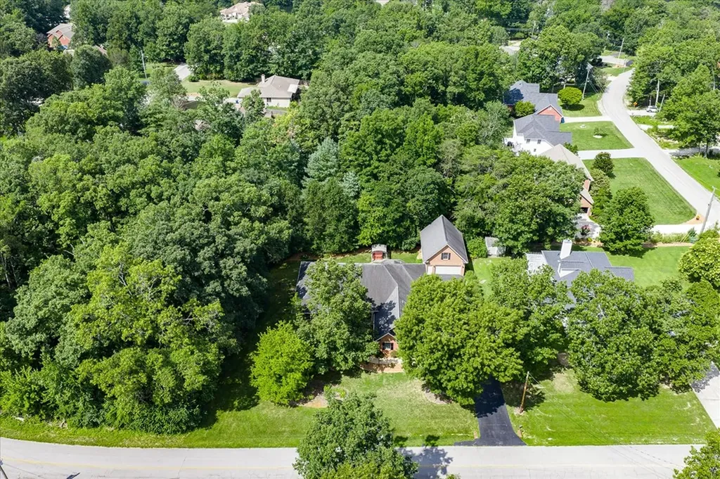 172 Sandpiper Loop Crossville TN 38555