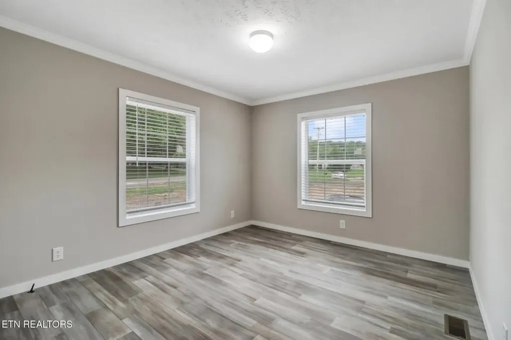 420 Southern Lane Oneida TN 37841