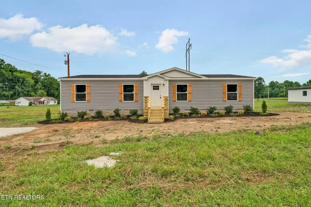 126 Pullman Lane Oneida TN 37841