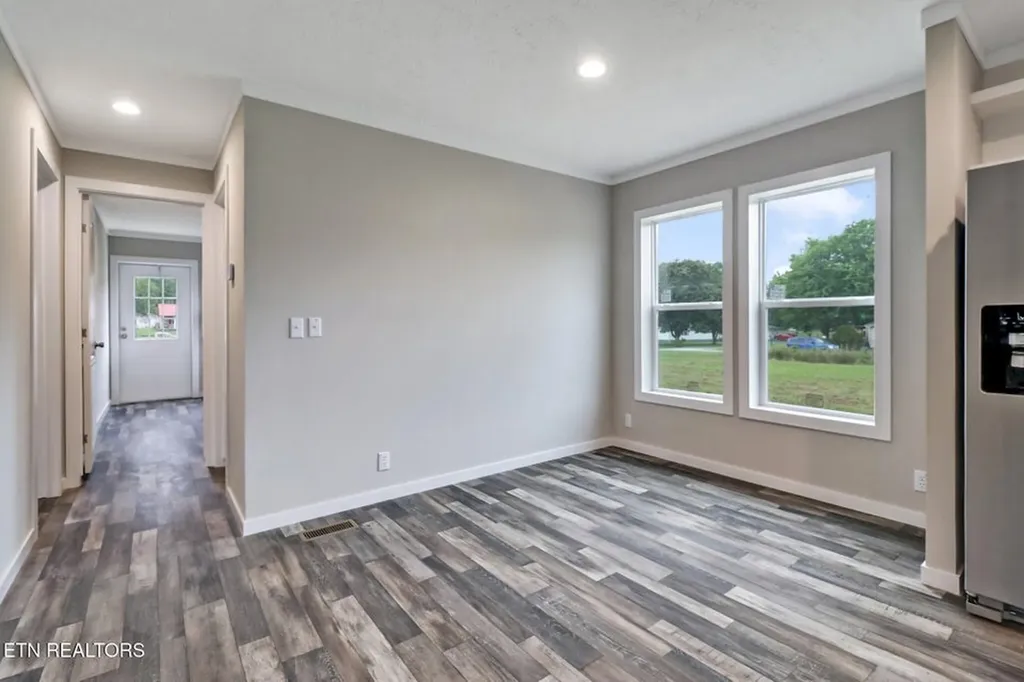 126 Pullman Lane Oneida TN 37841